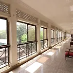 Central Hotel