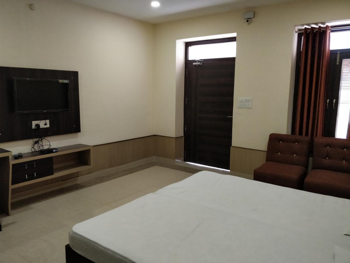 Hotel Central 3*