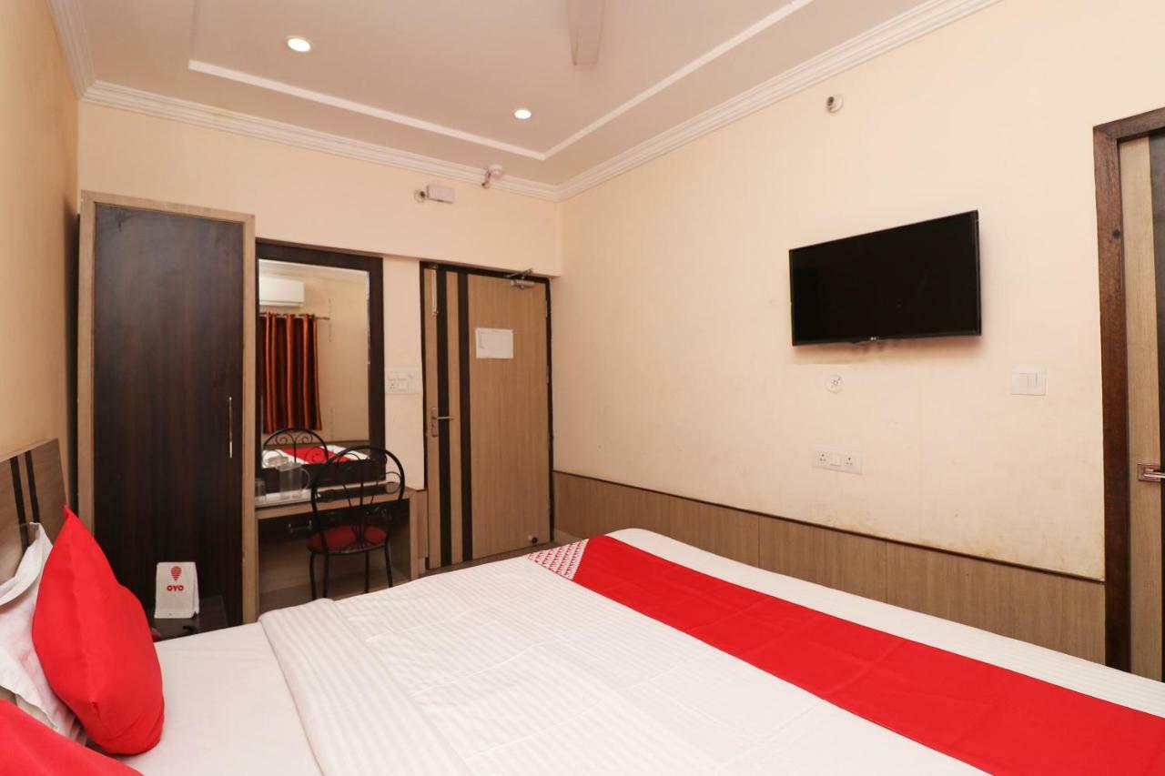 Central Hotel 3*